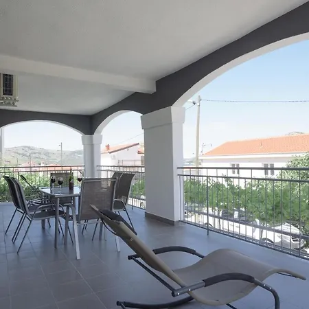 Seget Apartment