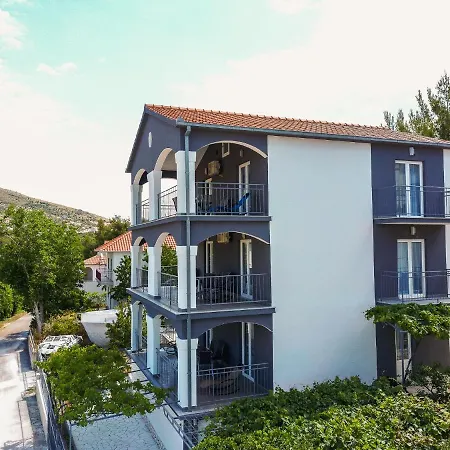 Seget Apartment Seget Vranjica