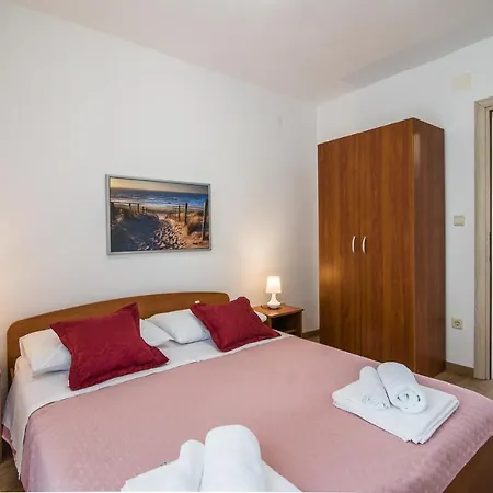 Seget Apartment