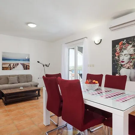 Apartment Seget Seget Vranjica