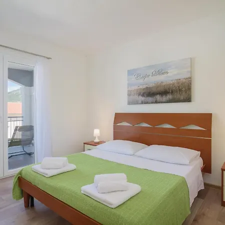 Apartment Seget Seget Vranjica