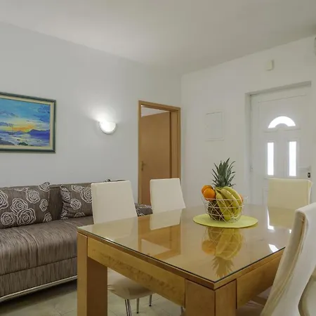 Seget Apartment Seget Vranjica